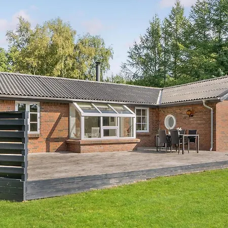 Awesome In Toftlund With Kitchen *