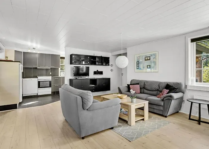Ostmarken V Holiday home *